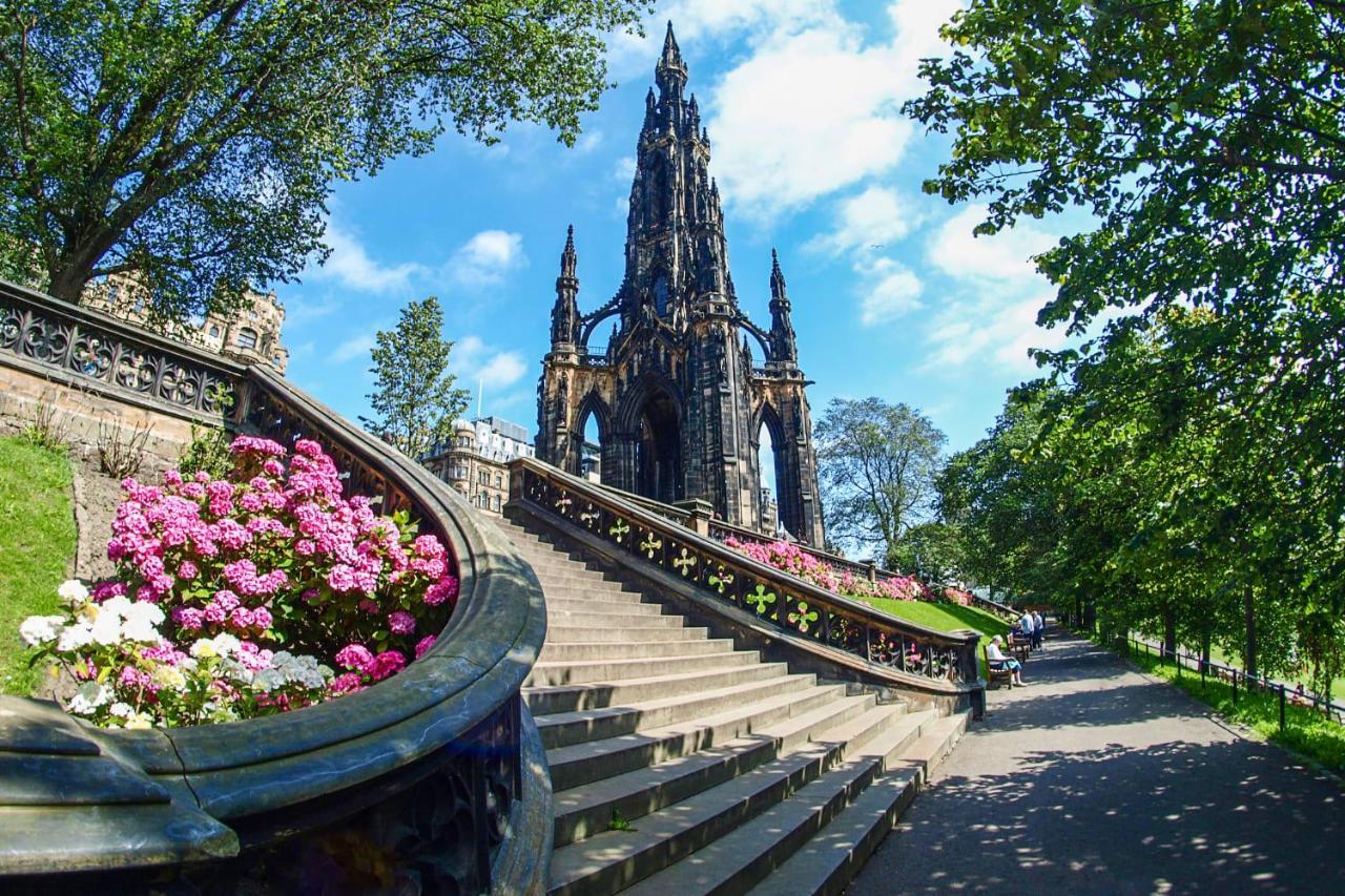 Spacious City Centre Family Room Edimburgo Exterior foto